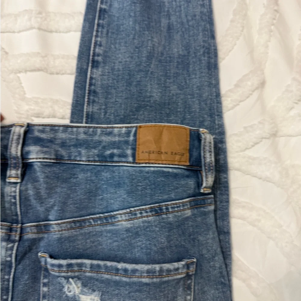 American Eagle Outfitters Distressed Blue Dream Jeans - Picture 5 of 10